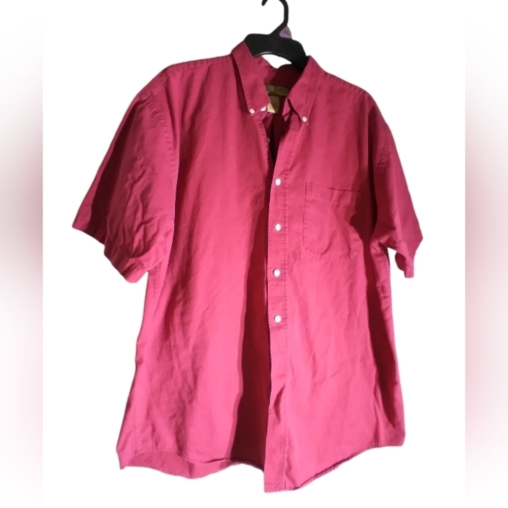 Sun River clothing co. maroon button down shirt
